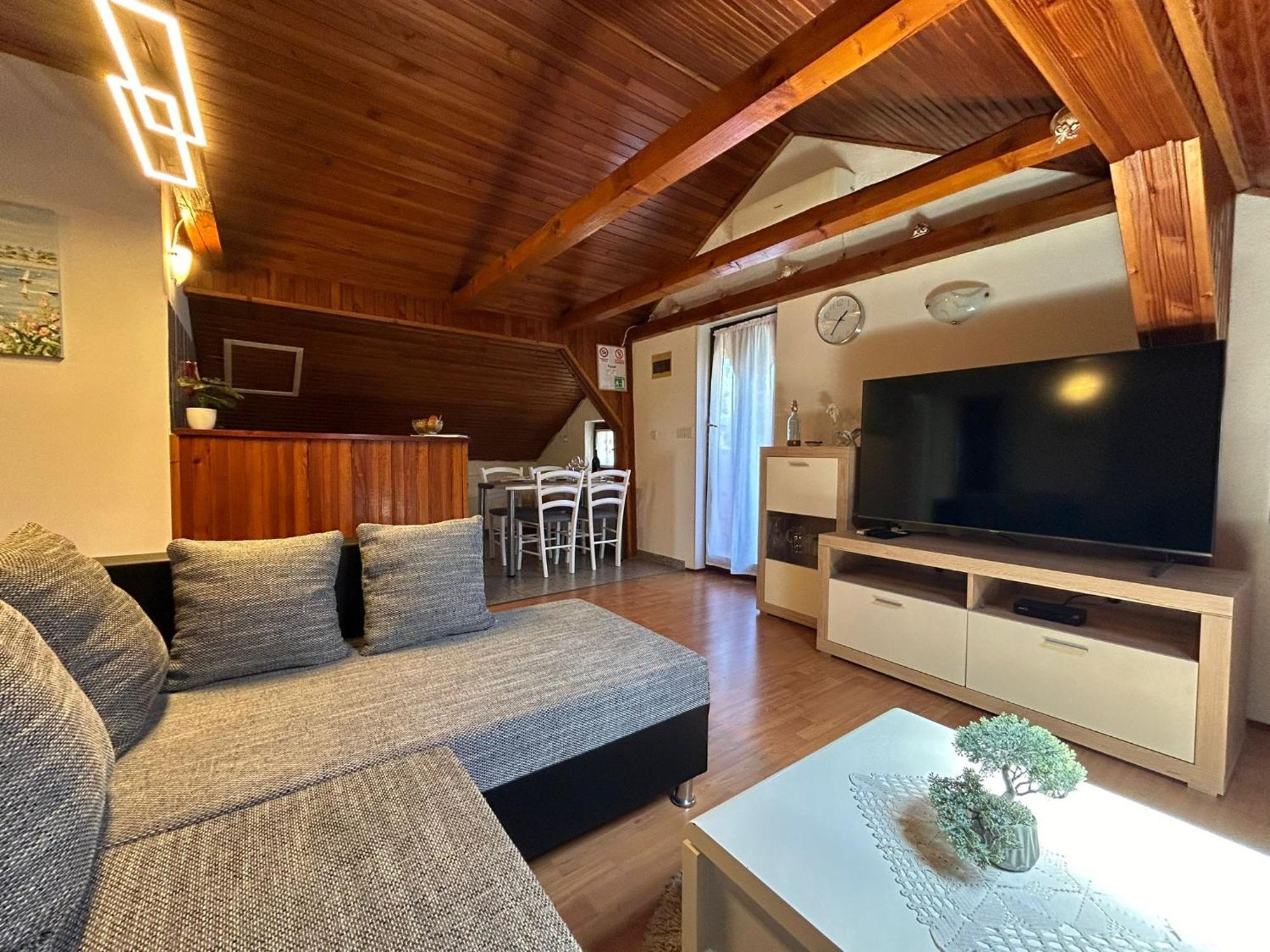 Apartment Milena 布罗托尼贾 外观 照片